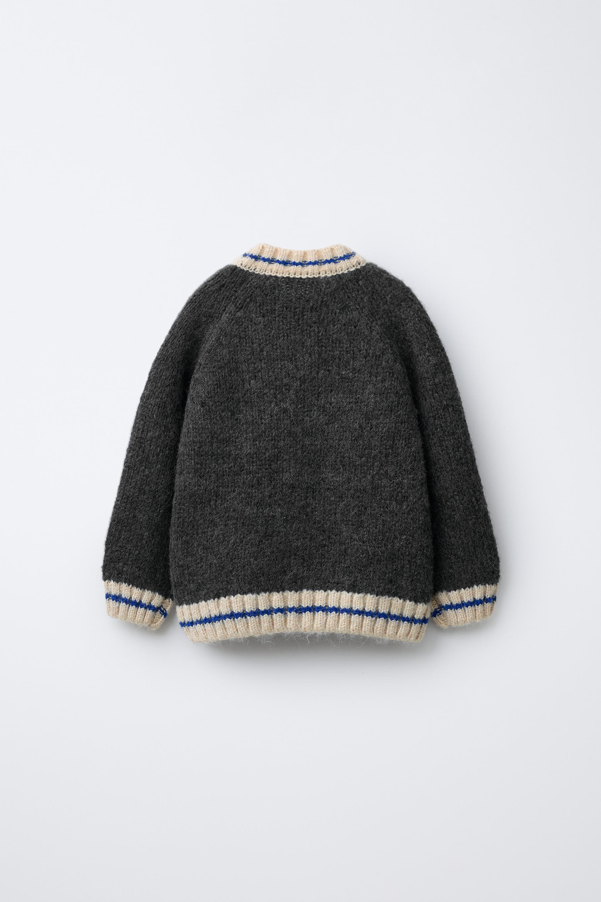 GILET EN MAILLE NUMÉRO AVEC LAINE